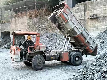 湖南UQ-8礦山運輸車